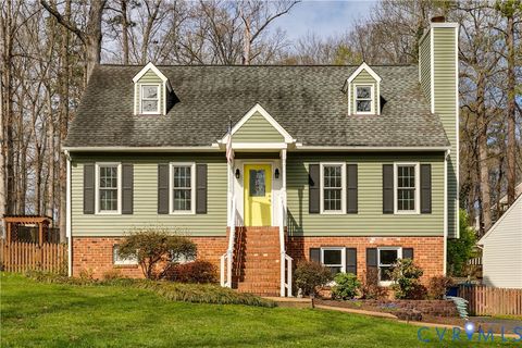 Photo of 1100 Somerville Grove Terrace, Midlothian, VA 23114 (MLS # 2606406)