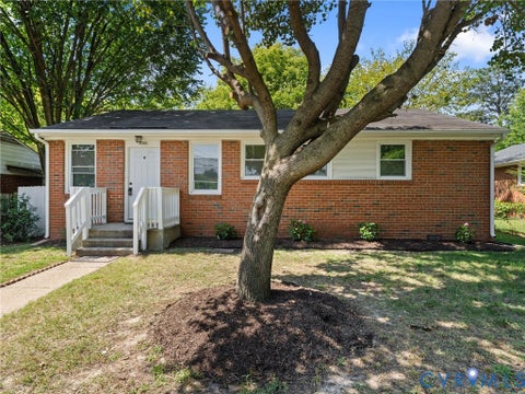 Tiny photo for 2000 Conrad Street, Richmond, VA 23223 (MLS # 2624081)