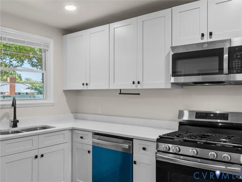 Tiny photo for 2000 Conrad Street, Richmond, VA 23223 (MLS # 2624081)
