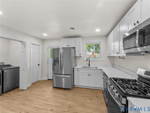 Tiny photo for 2000 Conrad Street, Richmond, VA 23223 (MLS # 2624081)