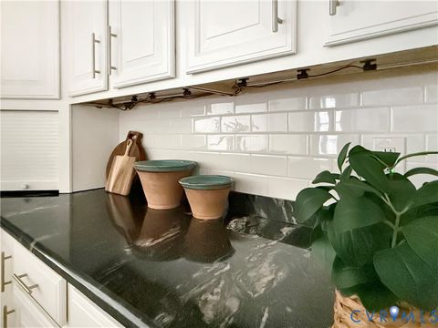 Tiny photo for 15636 Moss Light Place, Moseley, VA 23120 (MLS # 2605440)