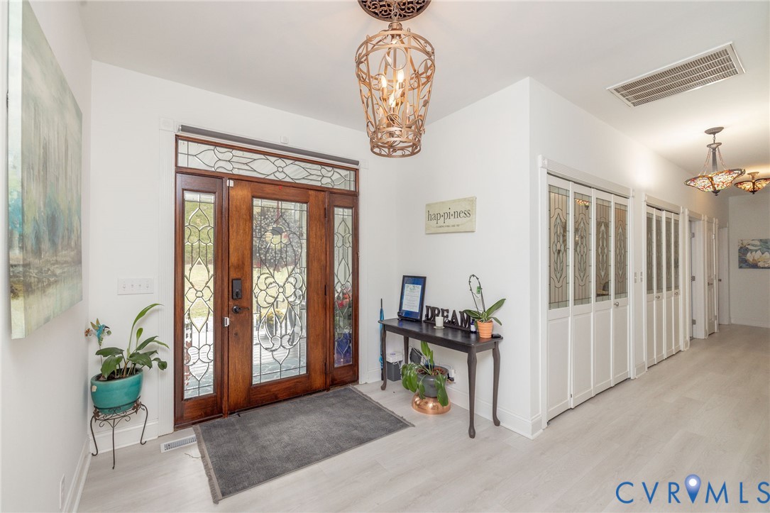 11081 Shannon Hill Road