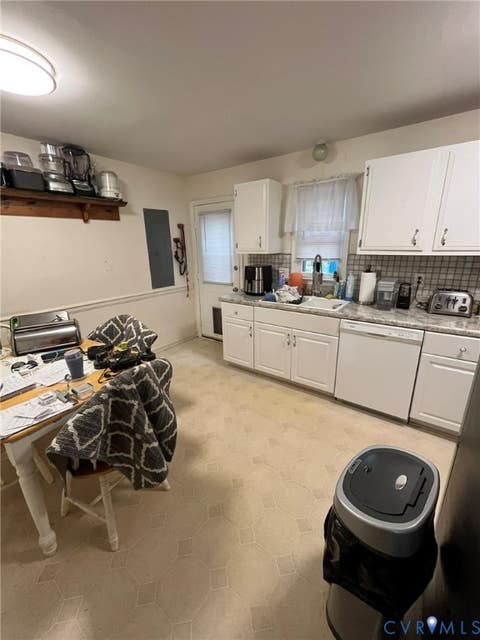 Tiny photo for 4202 Kempwood Court, Chesterfield, VA 23832 (MLS # 2621928)