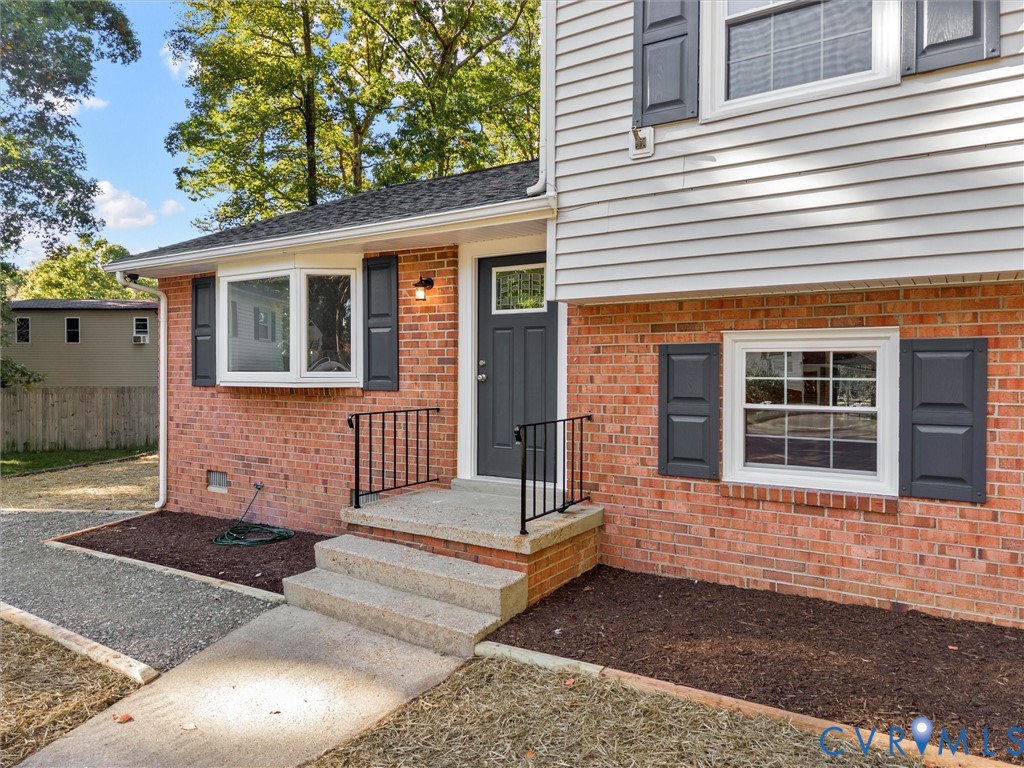 10303 Edgebrook Court