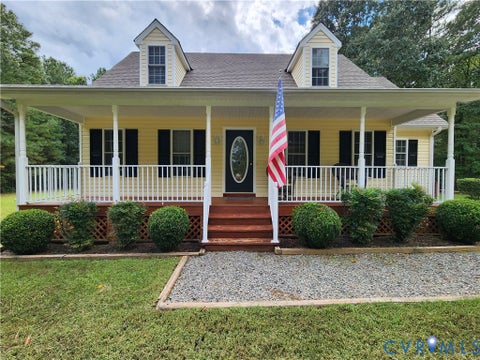 Photo of 2744 Smokey Road, Aylett, VA 23009 (MLS # 2625596)
