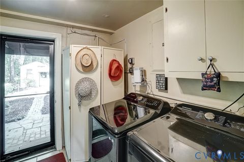 Tiny photo for 2406 Raymond Avenue, Henrico, VA 23228 (MLS # 2600554)