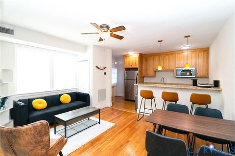 Tiny photo for 2705 Hanover Avenue #U10, Richmond, VA 23220 (MLS # 2603518)