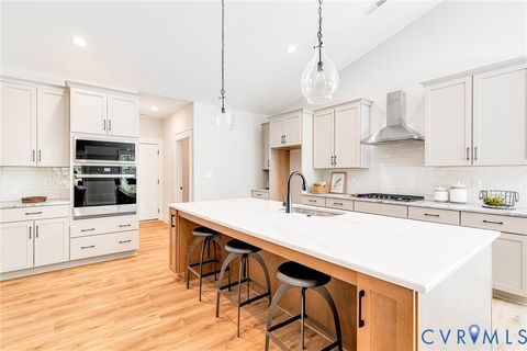 Tiny photo for 110 Logan Way Ln, Tappahannock, VA 22560 (MLS # 2600597)