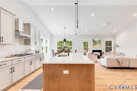 Tiny photo for 110 Logan Way Ln, Tappahannock, VA 22560 (MLS # 2600597)