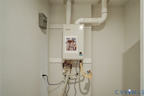 Tiny photo for 7571 Southamptonshire Way, New Kent, VA 23124 (MLS # 2530545)