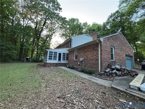 Tiny photo for 3301 Wood Dale Road, Chester, VA 23831 (MLS # 2611329)