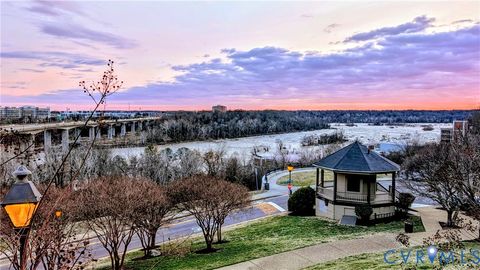 Tiny photo for 721 S Pine Street, Richmond, VA 23220 (MLS # 2602946)