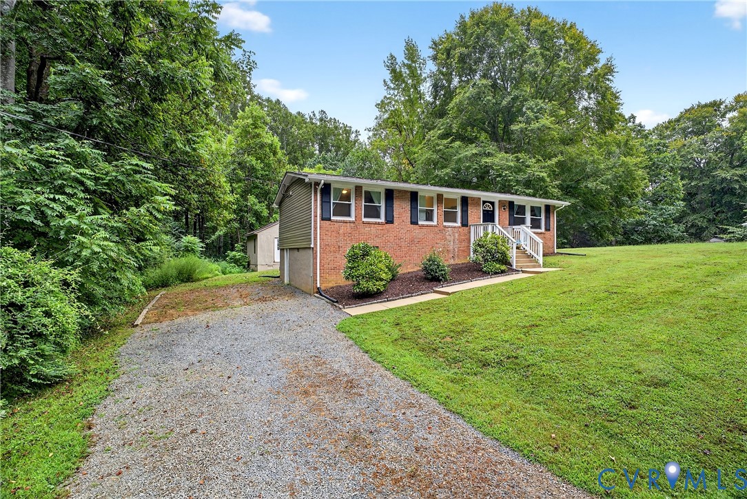 4401 Gentry Lane