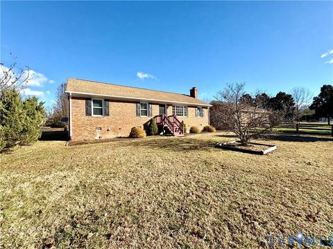Photo of 5312 Ridgerun Terrace, Chesterfield, VA 23832 (MLS # 2533551)