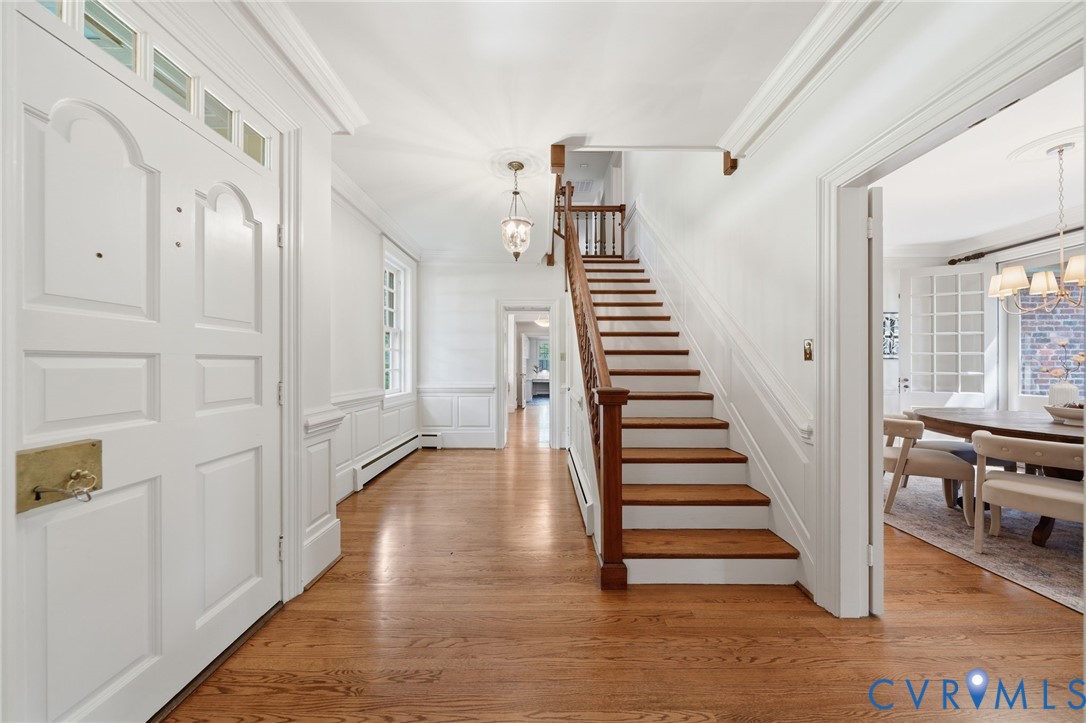 3905 Sulgrave Road