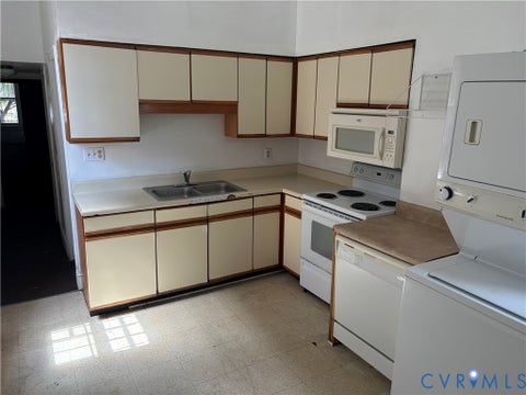 Tiny photo for 13 S Morris Street, Richmond, VA 23220 (MLS # 2628203)