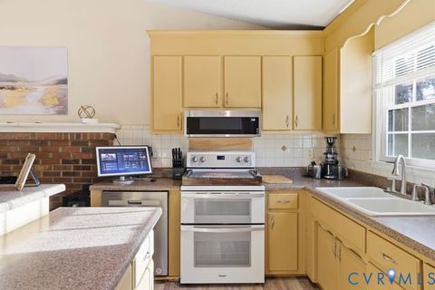 Tiny photo for 21104 Matoaca Road, South Chesterfield, VA 23803 (MLS # 2607410)