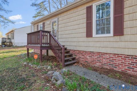 Tiny photo for 21104 Matoaca Road, South Chesterfield, VA 23803 (MLS # 2607410)