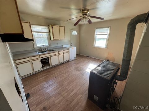 Tiny photo for 2502 Dry Bread Road, Emporia, VA 23847 (MLS # 2507456)