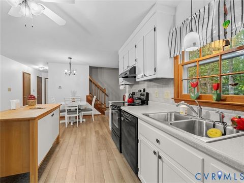 Tiny photo for 7706 Northern Dancer Court, Midlothian, VA 23112 (MLS # 2528868)