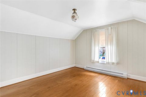 Tiny photo for 141 Bank Street, Waverly, VA 23890 (MLS # 2600189)