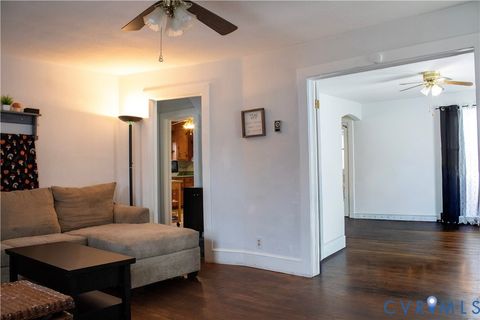 Tiny photo for 141 Bank Street, Waverly, VA 23890 (MLS # 2600189)