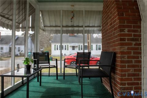 Tiny photo for 141 Bank Street, Waverly, VA 23890 (MLS # 2600189)
