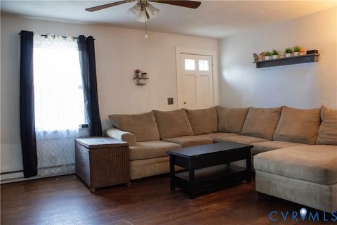 Tiny photo for 141 Bank Street, Waverly, VA 23890 (MLS # 2600189)