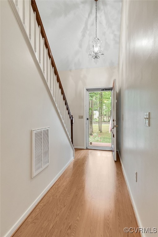 9865 Knobs Hill Lane