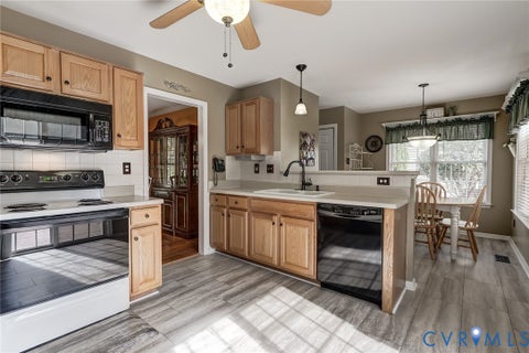 Tiny photo for 6333 Rolling Lawn Court, Mechanicsville, VA 23111 (MLS # 2627403)