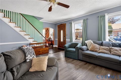 Tiny photo for 919 Colonial Avenue, Colonial Heights, VA 23834 (MLS # 2531521)