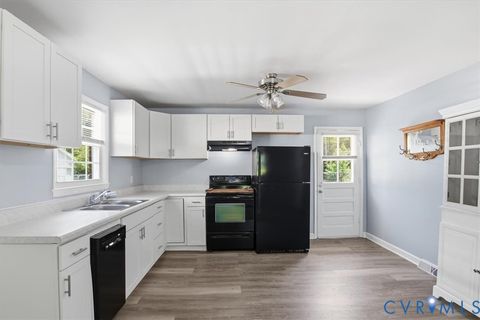 Tiny photo for 15503 Eppes Road, DeWitt, VA 23840 (MLS # 2613201)