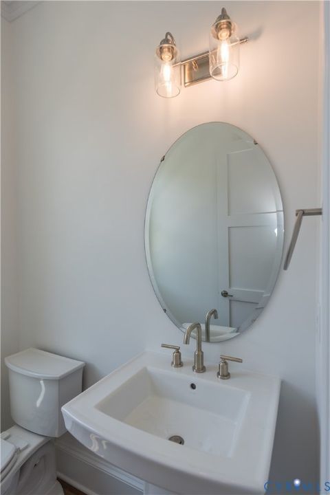 Tiny photo for 10 E Cary Street, Richmond, VA 23219 (MLS # 2605198)