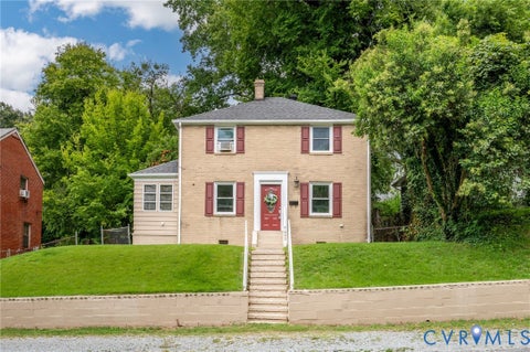 Photo of 602 N 39th Street, Richmond, VA 23223 (MLS # 2628786)