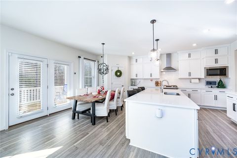 Tiny photo for 9117 Fenshaw Court, Mechanicsville, VA 23116 (MLS # 2532951)