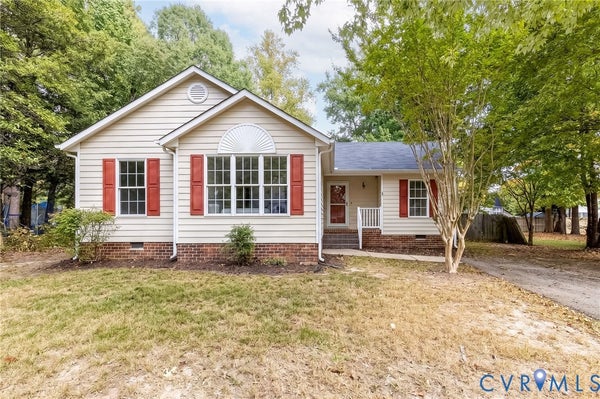 7229 PINELEAF DR, NORTH CHESTERFIELD, VA 23234 - Image 488841d6b1ae30d8cfebfd3d401f5d5c/2476764110