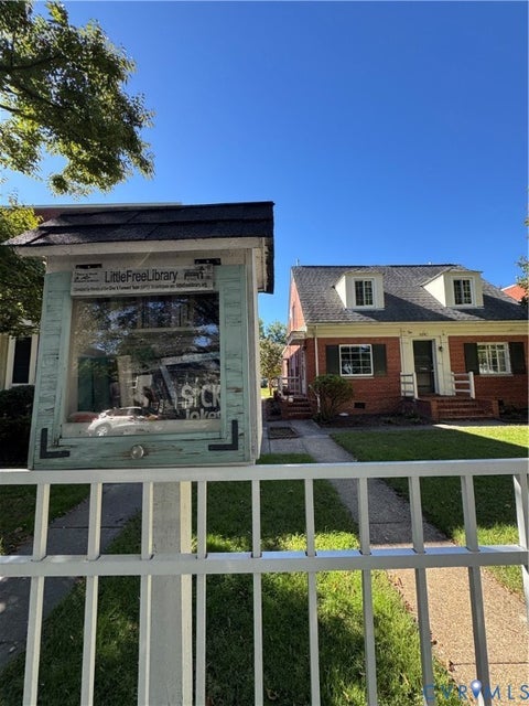 Tiny photo for 3519 Hanover Avenue #A, Richmond, VA 23221 (MLS # 2628242)