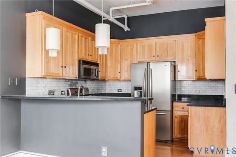 Tiny photo for 1205 E Main Street #U4R-W, Richmond, VA 23219 (MLS # 2602876)