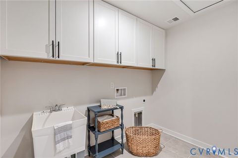 Tiny photo for 18724 Holly Crest Drive, Moseley, VA 23120 (MLS # 2603922)