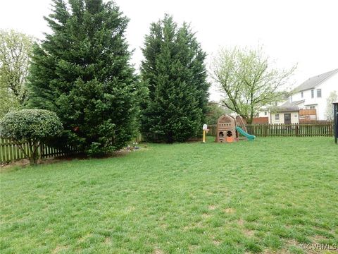 A home in Colonial Heights