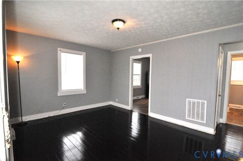 Tiny photo for 817 Arlington Street, Petersburg, VA 23803 (MLS # 2600404)
