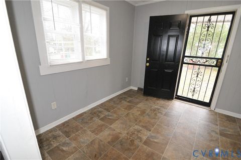 Tiny photo for 817 Arlington Street, Petersburg, VA 23803 (MLS # 2600404)