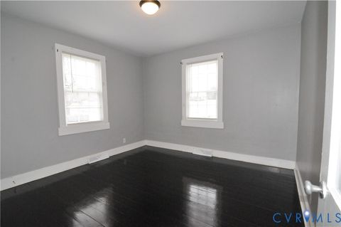 Tiny photo for 817 Arlington Street, Petersburg, VA 23803 (MLS # 2600404)