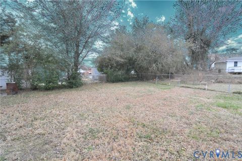 Tiny photo for 817 Arlington Street, Petersburg, VA 23803 (MLS # 2600404)