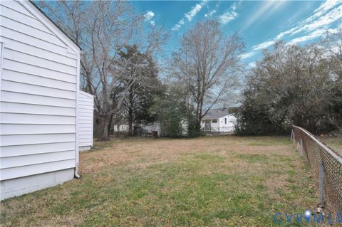 Tiny photo for 817 Arlington Street, Petersburg, VA 23803 (MLS # 2600404)
