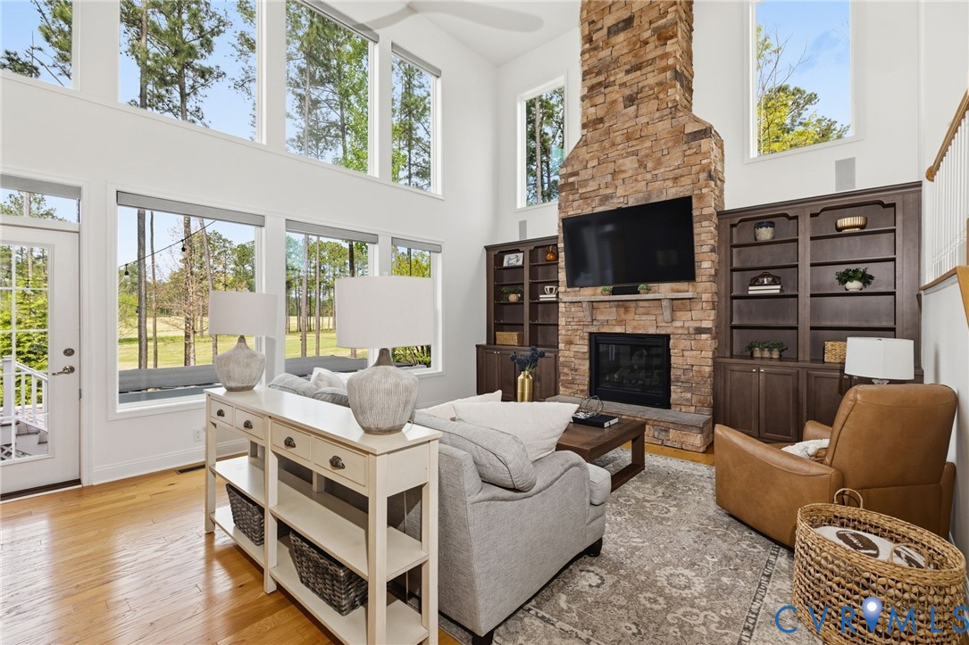 17818 Silverthread Terrace