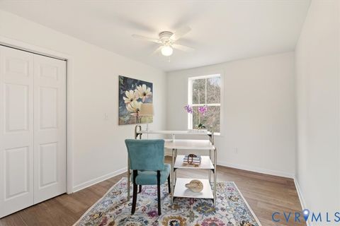 Tiny photo for 724 Wilson Street, Petersburg, VA 23803 (MLS # 2533454)