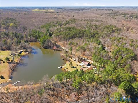 Tiny photo for 16391 Gun Barrel Road, Beaverdam, VA 23192 (MLS # 2607928)
