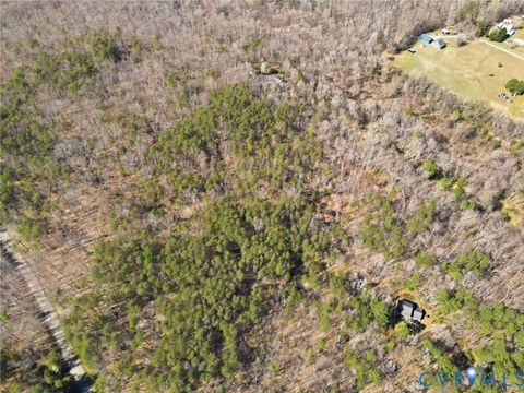 Tiny photo for 16391 Gun Barrel Road, Beaverdam, VA 23192 (MLS # 2607928)