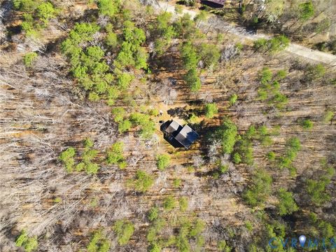 Tiny photo for 16391 Gun Barrel Road, Beaverdam, VA 23192 (MLS # 2607928)